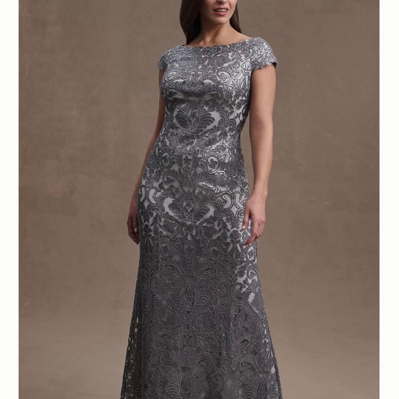 Todashi Shoji Odette size 12 - Picture 3 of 4